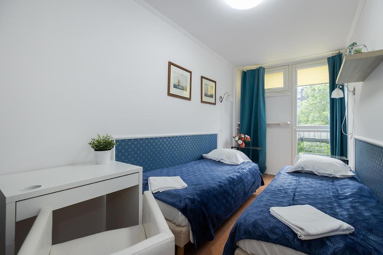 Unit Rooms Warszawa By Metro Rondo Onz Short Rent Idealne Pokoje Na Nocleg W Warszawie Екстериор снимка