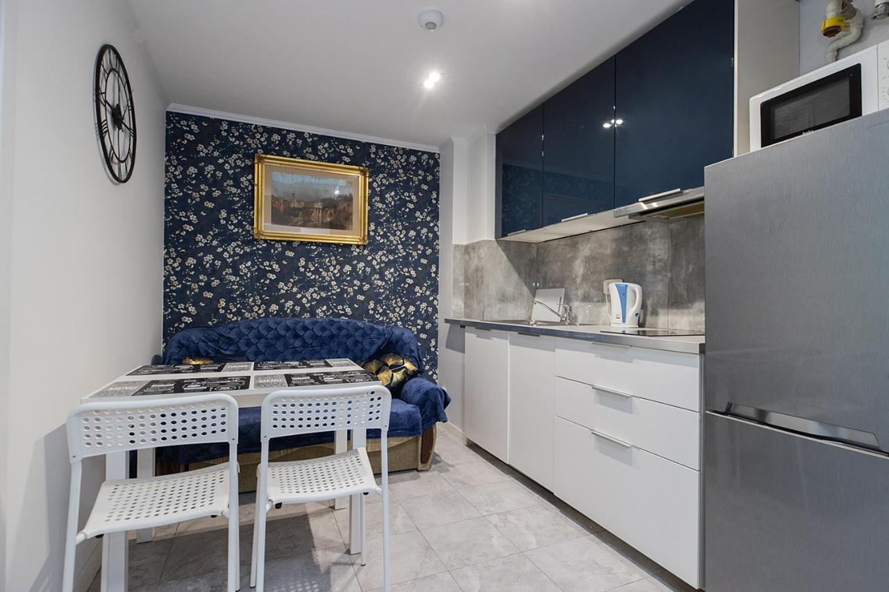 Unit Rooms Warszawa By Metro Rondo Onz Short Rent Idealne Pokoje Na Nocleg W Warszawie Екстериор снимка