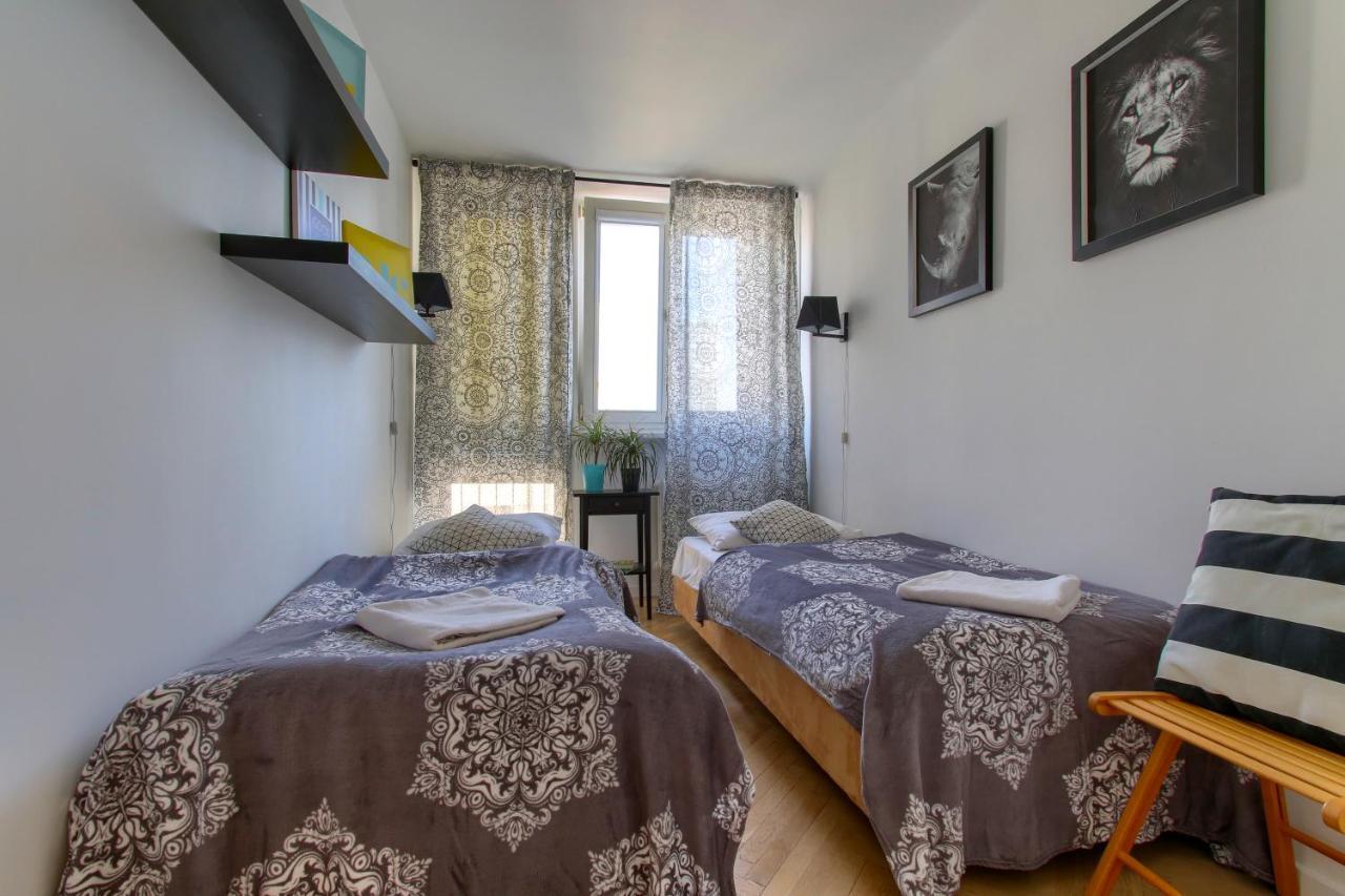 Unit Rooms Warszawa By Metro Rondo Onz Short Rent Idealne Pokoje Na Nocleg W Warszawie Екстериор снимка