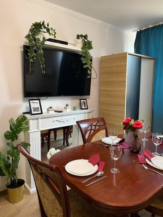 Unit Rooms Warszawa By Metro Rondo Onz Short Rent Idealne Pokoje Na Nocleg W Warszawie Екстериор снимка