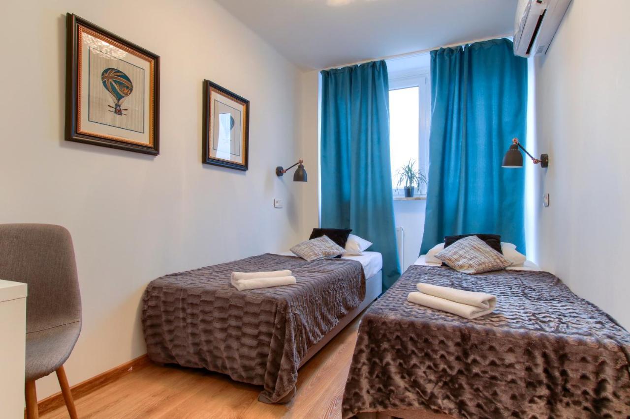 Unit Rooms Warszawa By Metro Rondo Onz Short Rent Idealne Pokoje Na Nocleg W Warszawie Екстериор снимка